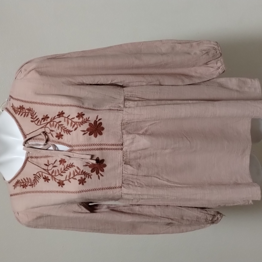 Hem and thread blouse